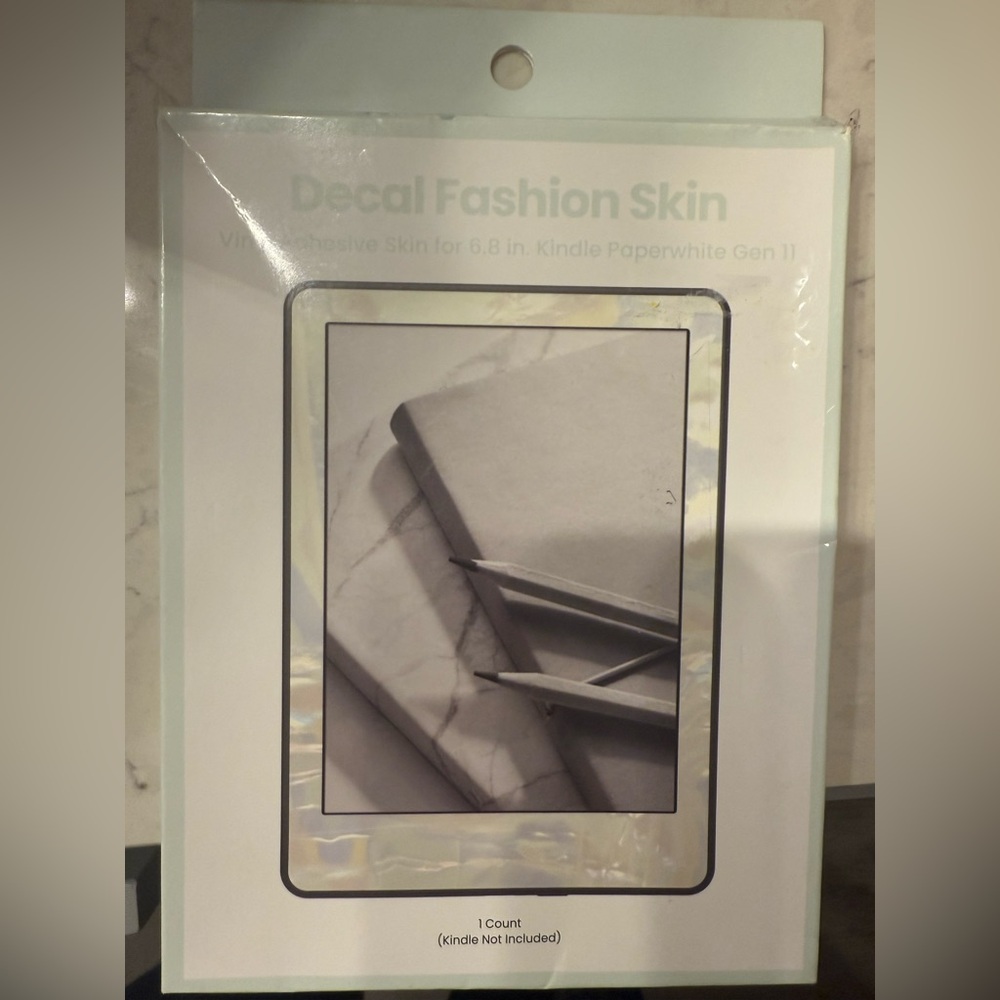 ⚠️ 5/25: Target Gray Decal Skin for Kindle Paperwhite